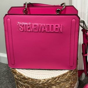 NWT Steve Madden Bevelyn